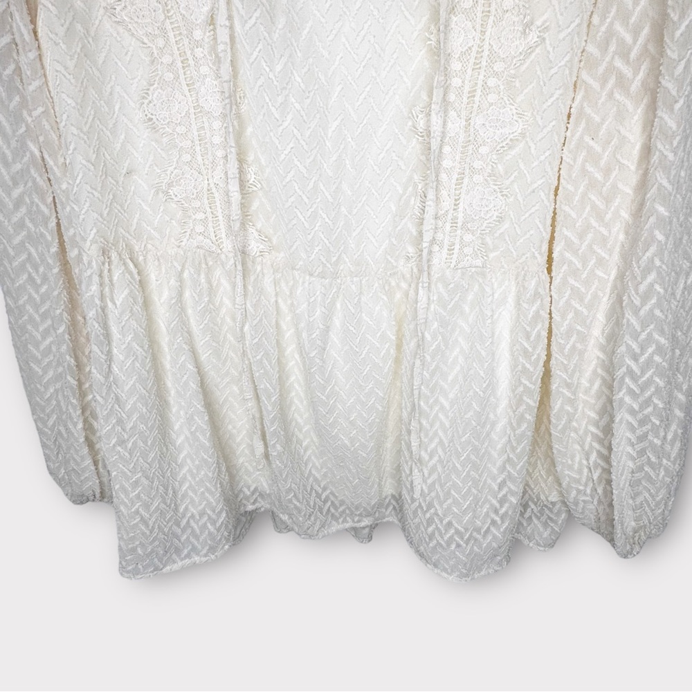 Polagram Cream Long Sleeve Embroidered Flowy Chiffon Textured Blouse - Picture 3 of 9